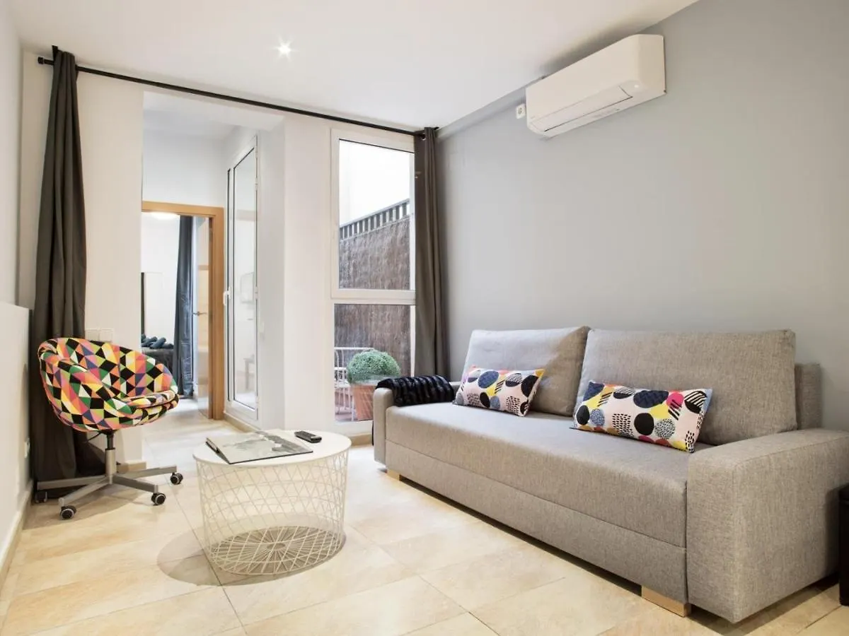 Duplex Sagrada Familia 1 Apartment Barcelona